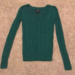 American eagle sweater